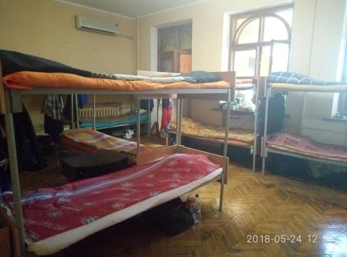 Hostel Dyukovskiy Kiev Eksteriør billede